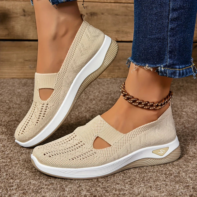 Komfortable Slip-On Sko i Strikket Design