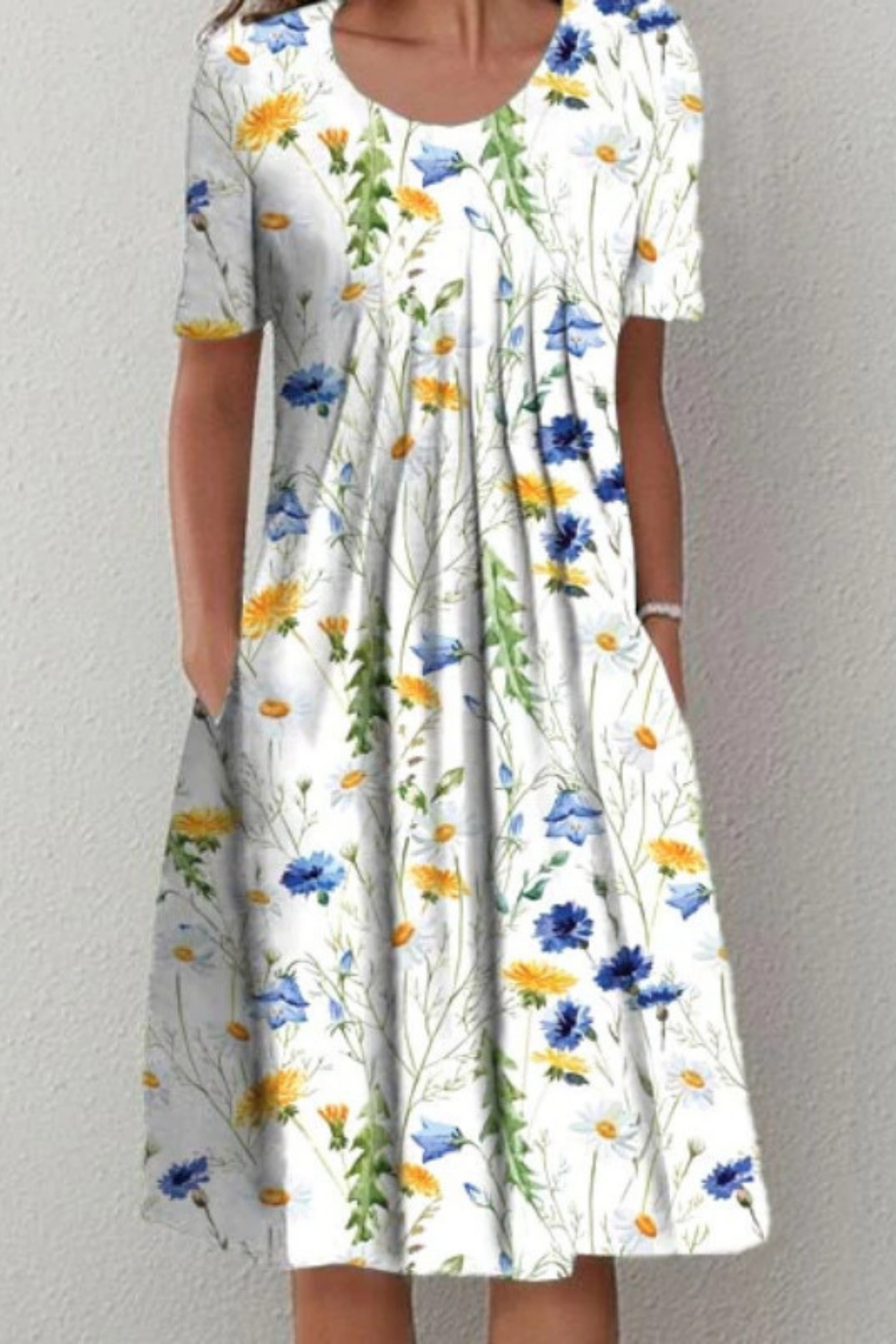 Fylaro - kjole med blomstertrykk