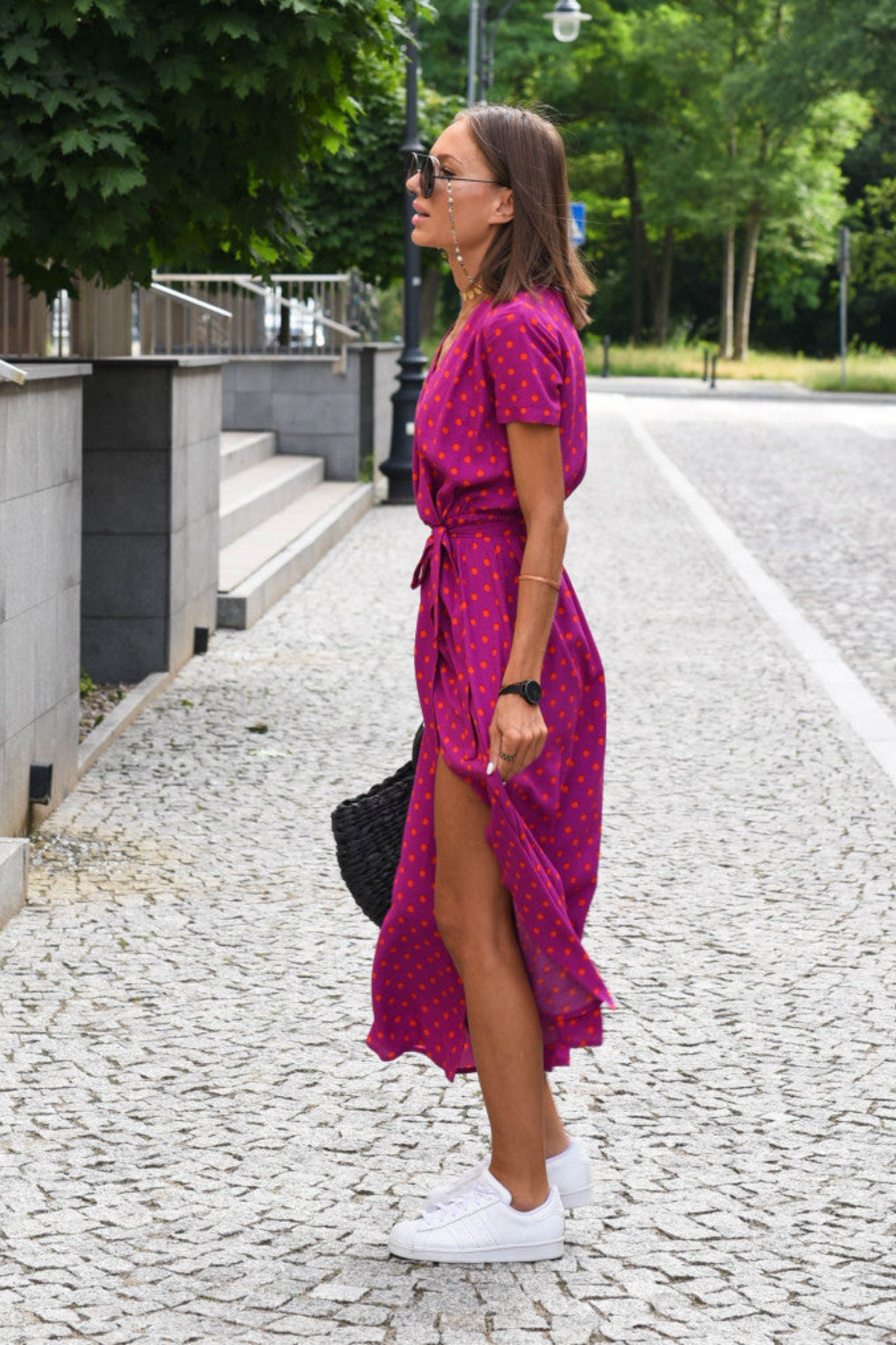 Fylaro - Blomstret midikjole med omslag