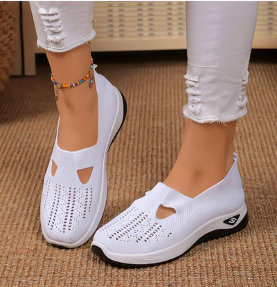 Komfortable Slip-On Sko i Strikket Design