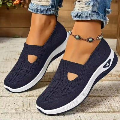 Komfortable Slip-On Sko i Strikket Design
